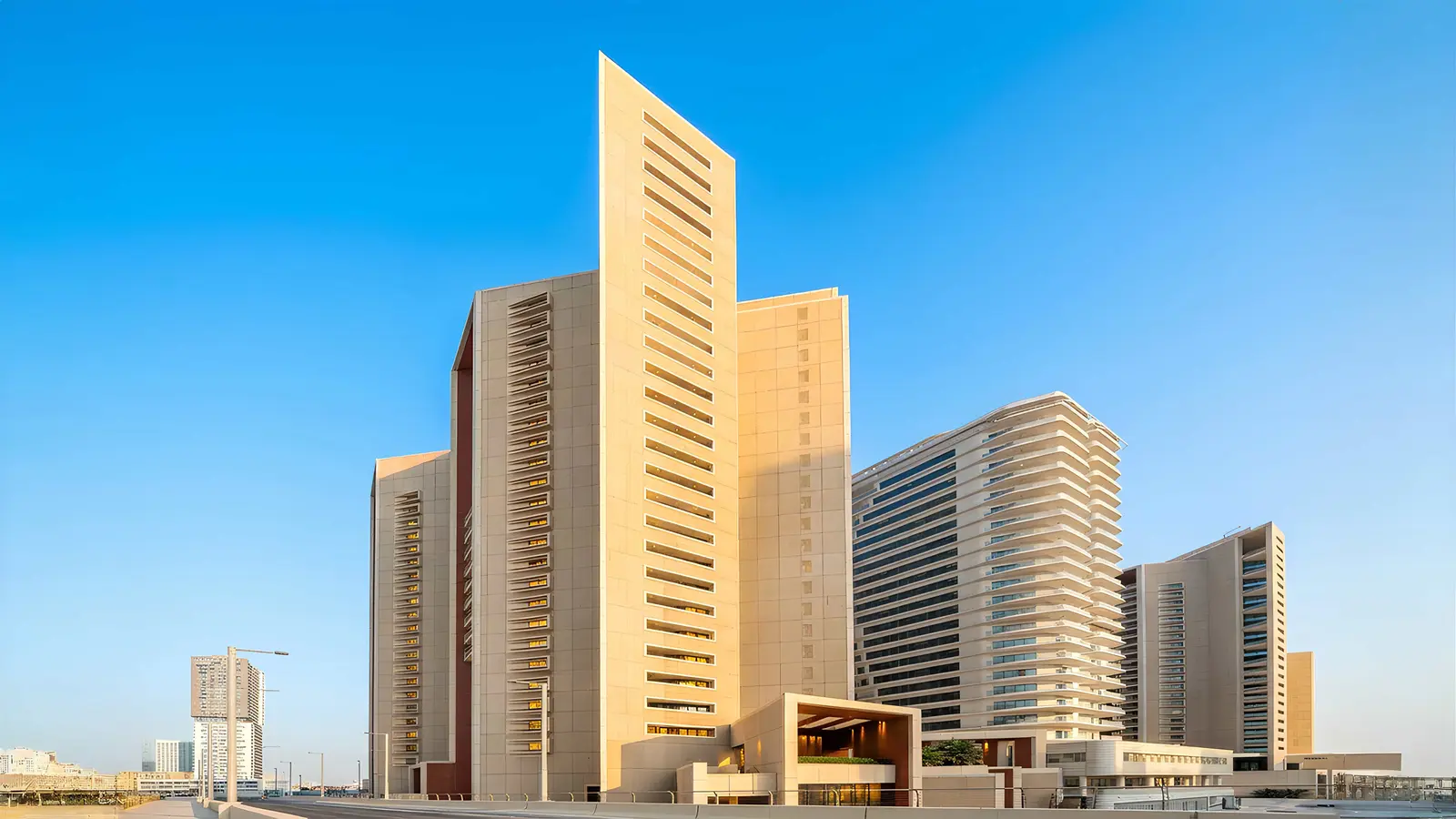 Marafid Al Reem Island By Foster Development (7).jpg