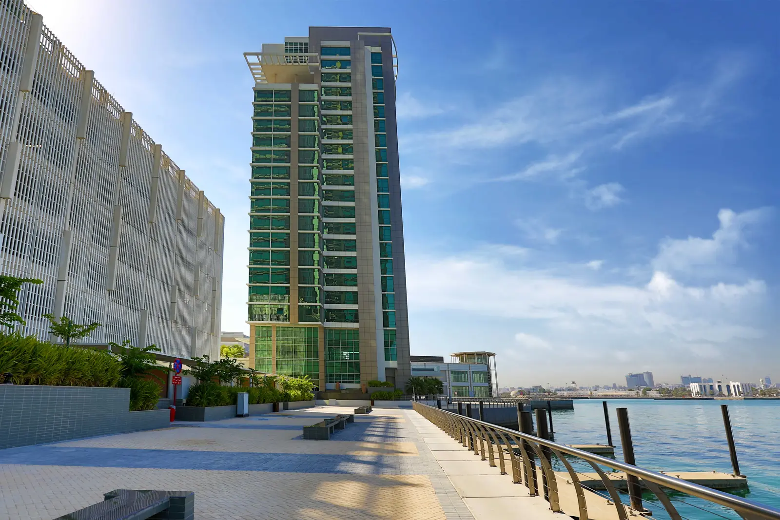 Tala Tower, Marina Square Al Reem Island Abu Dhbai by Aldar Properties (4).jpg