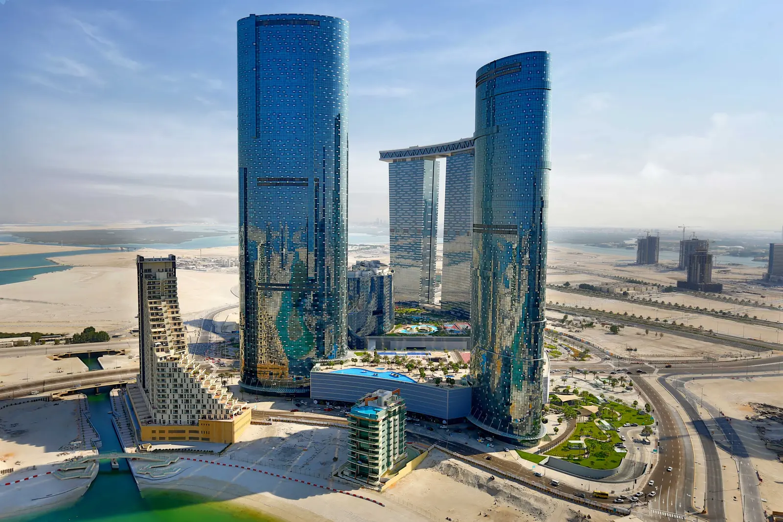 Sky Tower Al Reem Island Abu Dhabi skyline view highlighting the tower’s sleek vertical design and premium mixed‑use structure